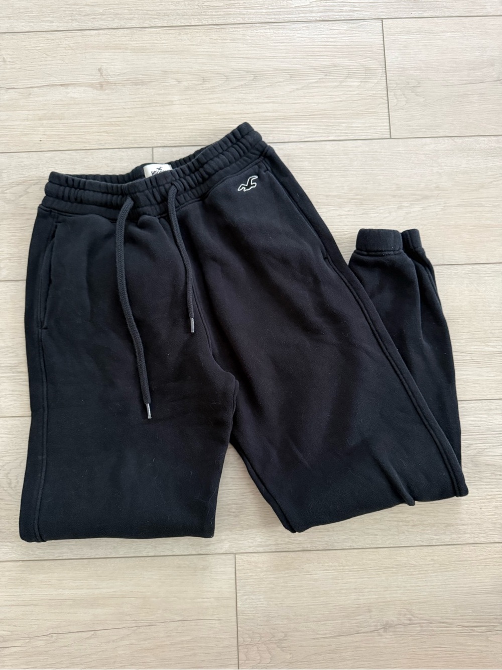 Hollister Must-Have Collection Jogger Sweatpants Black XXS